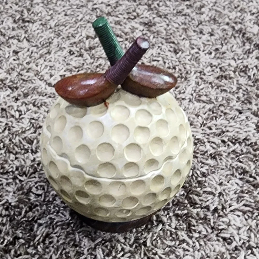 Golf Ball Shaped Decor Clips Holder Paper Weight Stationary - Picture 2 of 6